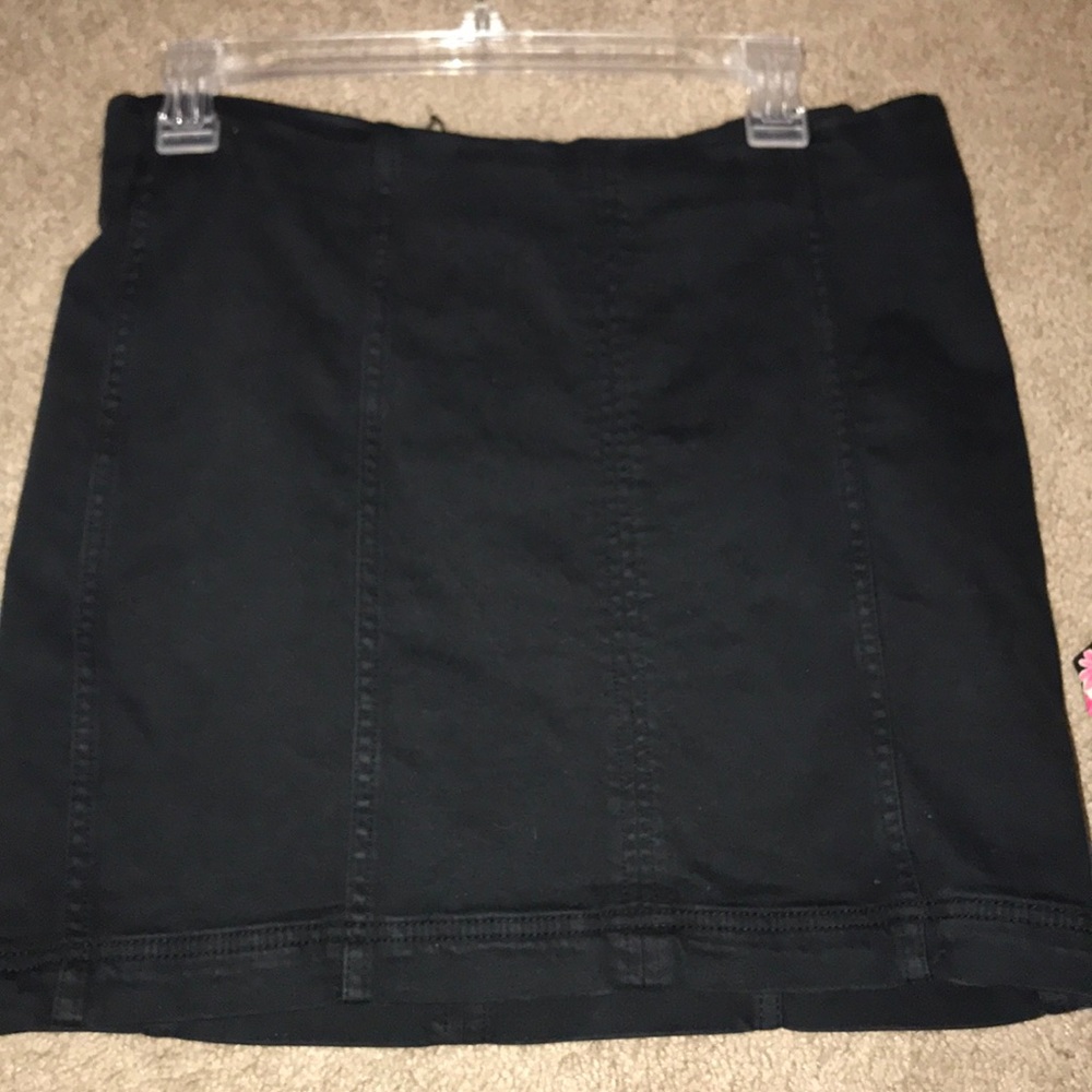 Size large skirt